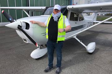 Frank fliegt solo