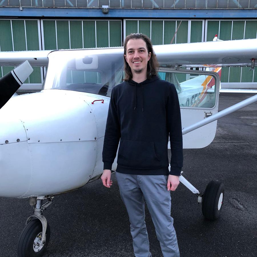 191224 news jasperfliegtsolo