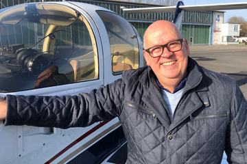 Uwe fliegt solo
