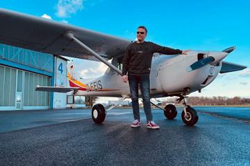 Thomas fliegt solo